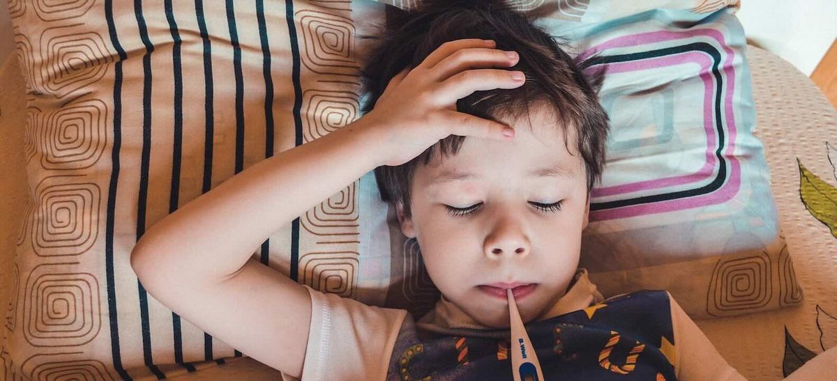 Mit Erkältung fliegen ist möglich, wenn Sie diese Infos beachten