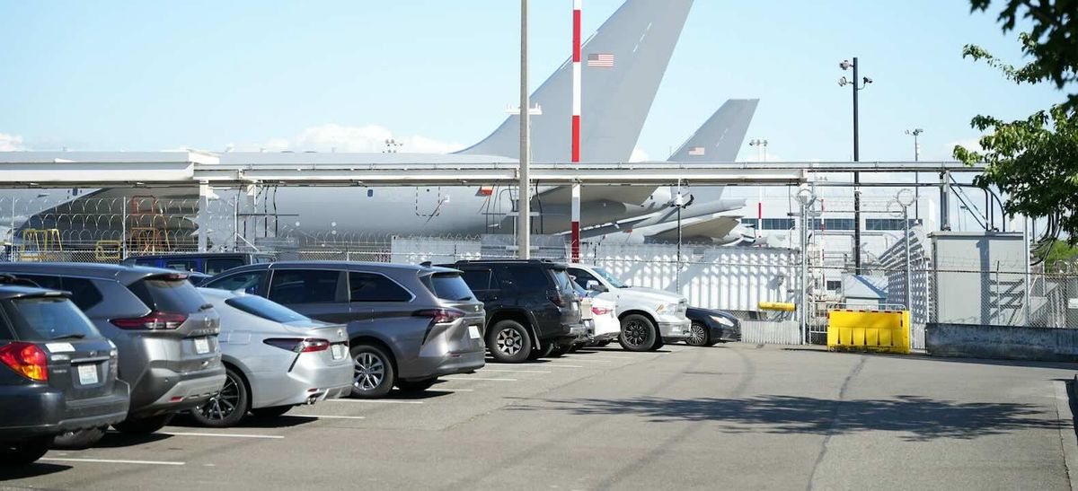 Parken am Flughafen: Die besten Tipps für günstiges und stressfreies Parken