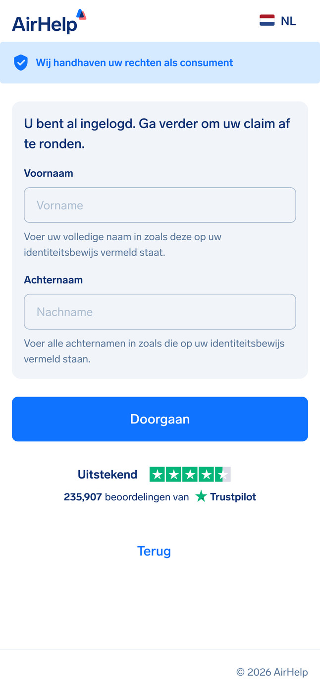 Passagiersinformatieformulier met velden voor voornaam, achternaam en e-mailadres.