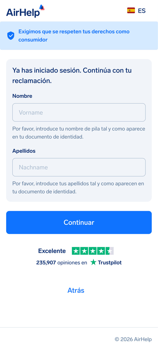 Formulario de información del pasajero con campos para nombre, apellidos y dirección de correo electrónico.