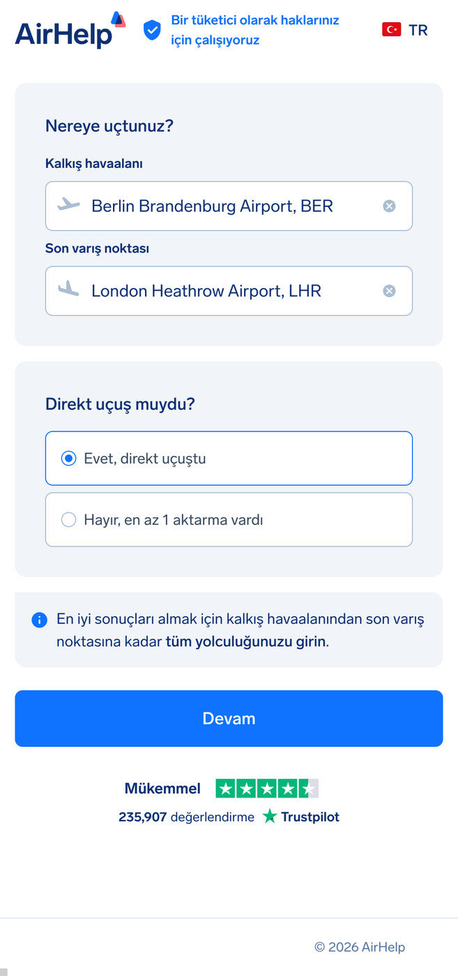 Kalkış ve varış havaalanı seçimini ve direkt uçuş seçeneğini gösteren AirHelp tazminat talep formu.