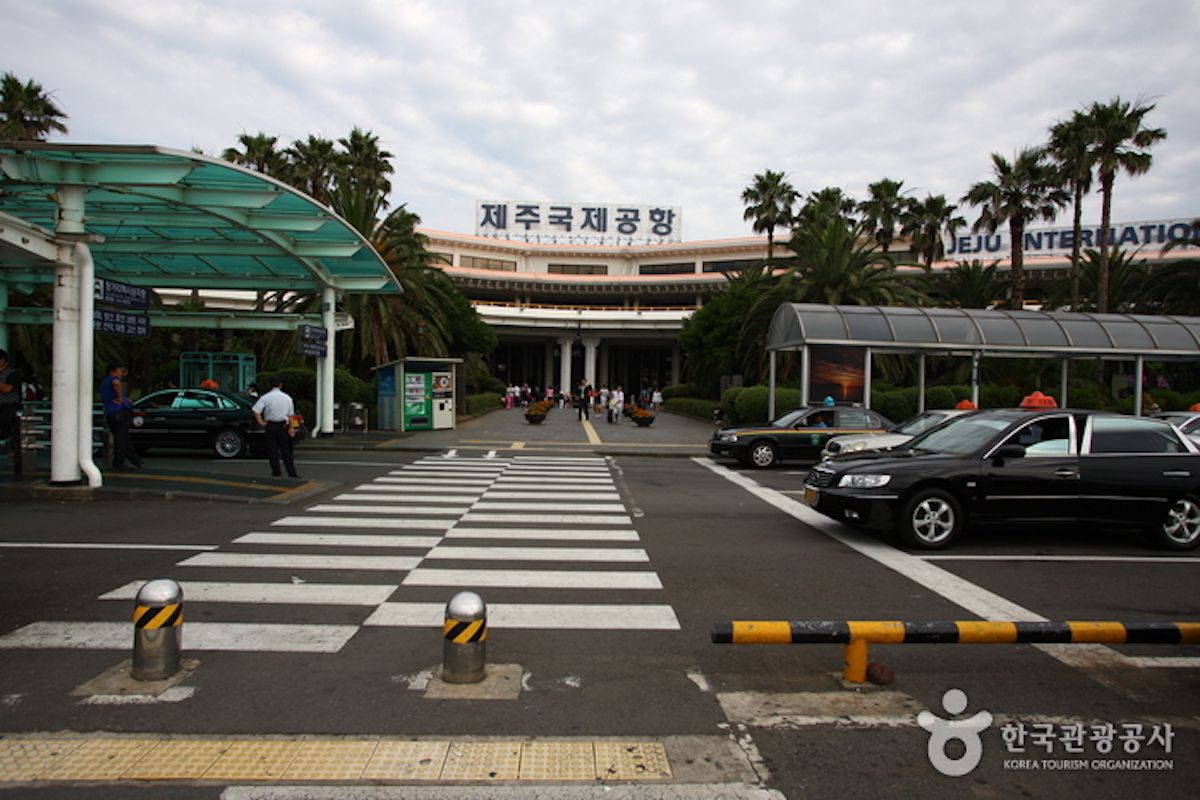 Jeju international airport ranks 10th best airport in the world