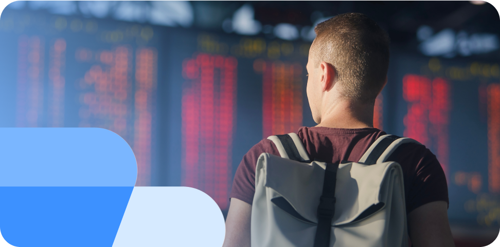 A passenger confidently makes his way through the airport, knowing he's supported by AirHelp.